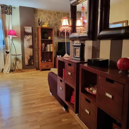25a01 Duplex Con Jardin Y Garaje