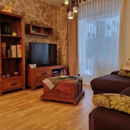 25a01 Duplex Con Jardin Y Garaje Appartement *