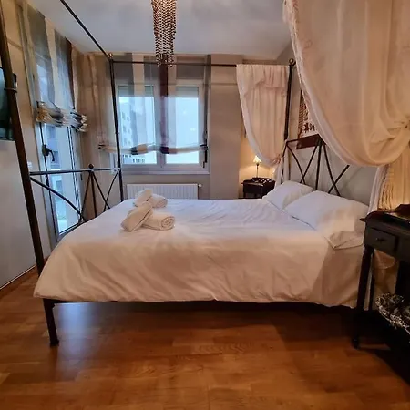 25a01 Duplex Con Jardin Y Garaje Apartment Luanco
