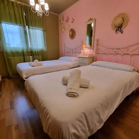 25a01 Duplex Con Jardin Y Garaje Apartment Luanco