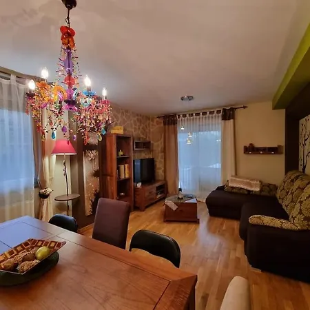 25a01 Duplex Con Jardin Y Garaje Apartment *