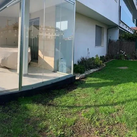 Apartment 25a01 Duplex Con Jardin Y Garaje *